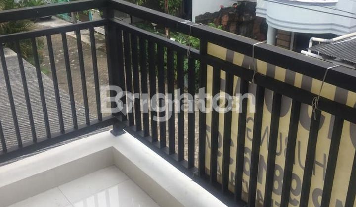 Dijual rumah minimalis modern di Harapan Indah, Jalan Dahlia. Luas tanah 60m², 2 kamar tidur, 1 kamar mandi. Harga 1 Milyar (nego). 2