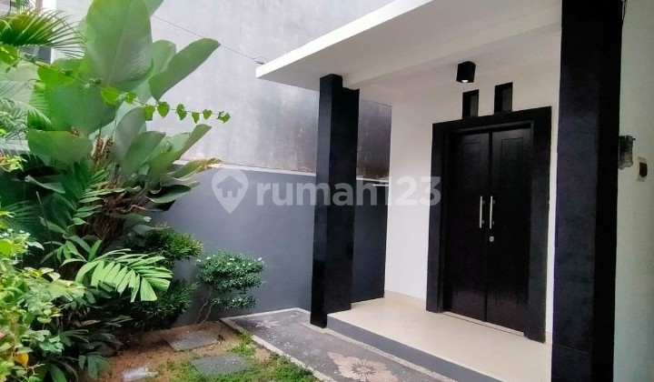 Rumah Mewah 2 Lantai Siap Huni Di Kawasan Elite Renon Denpasar Bali