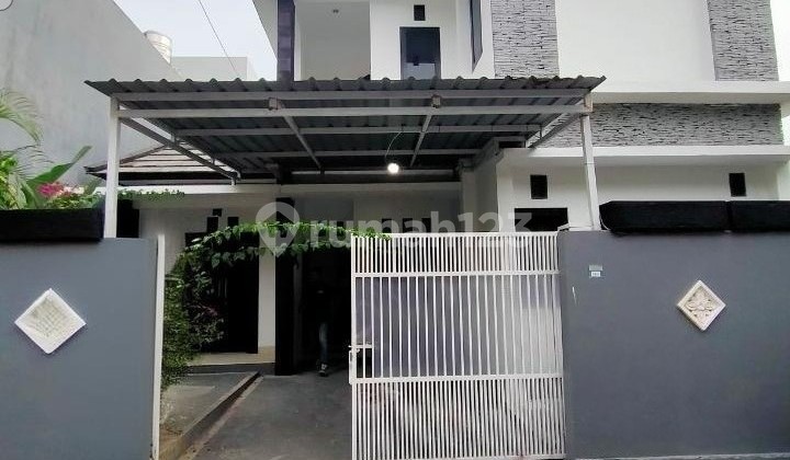 Rumah Mewah 2 Lantai Siap Huni Di Kawasan Elite Renon Denpasar Bali 2