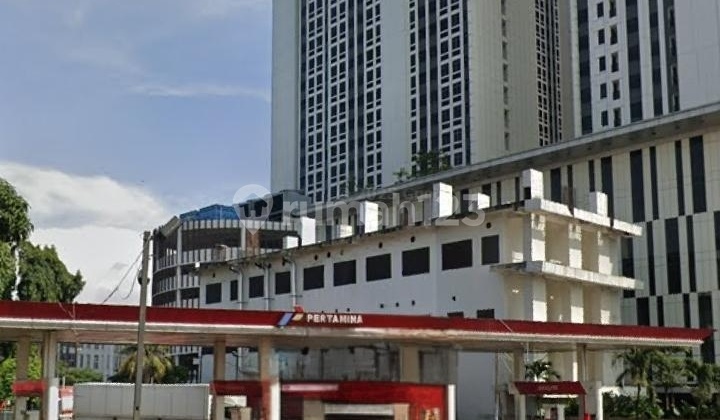 Gas Station / Pertamina Strategic Location On The Busy Traffic Route Of Purwakarta, West Java.