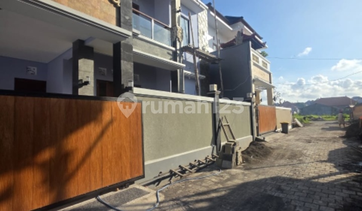 Rumah Baru 2 Lantai Lingkungan Elite Aman Di Gatsu Timur Denpasar 1