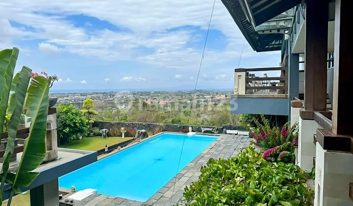 Luxury Villa Full View in Jimbaran Bali