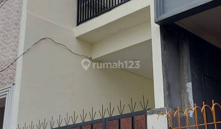 Dijual Rumah 2 Lantai Shm, Full Furnished 1