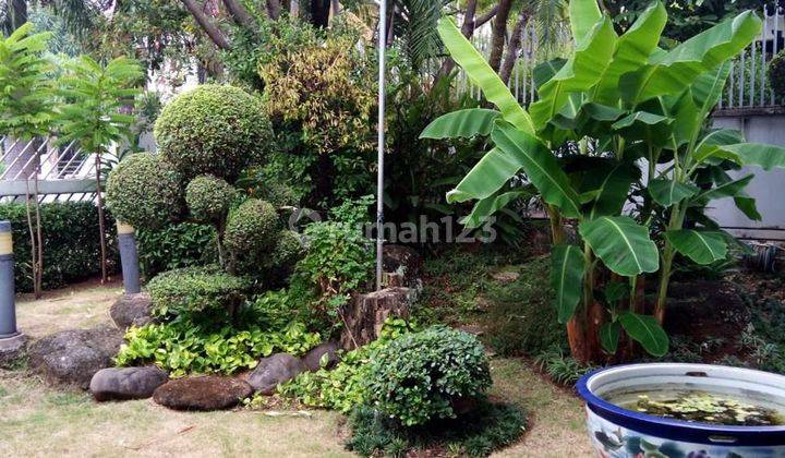 Rumah Bagus 2 Lantai di Kompleks Perumahan Elite Dalam Cluster Taman Kebon Jeruk Intercon 2