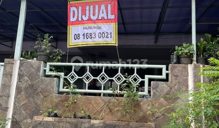 2-Story House in Kebon Jeruk Intercon Garden 2