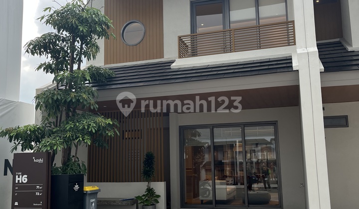 New Japanese Style House in the Hoshi Cluster, Harapan Indah 2