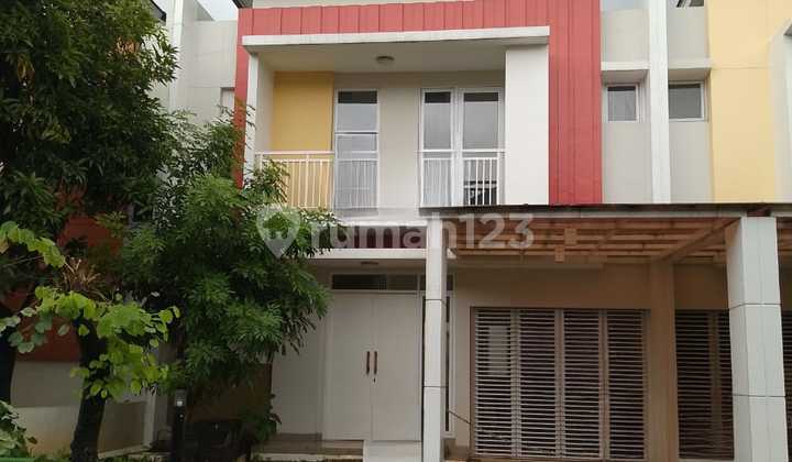 Beautiful House Freehold Summarecon Bekasi Cluster Bluebell, Bekasi