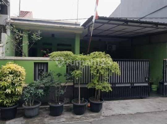 Rumah Bagus SHM di Harapan Indah, Bekasi 1