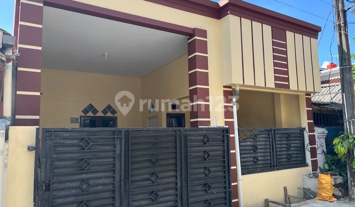 Rumah Bagus 1.5 Lantai Bebas Banjir Di Harapan Indah Bekasi Rumah Bagus 1.5 Lantai Bebas Banjir Di Harapan Indah Bekasi