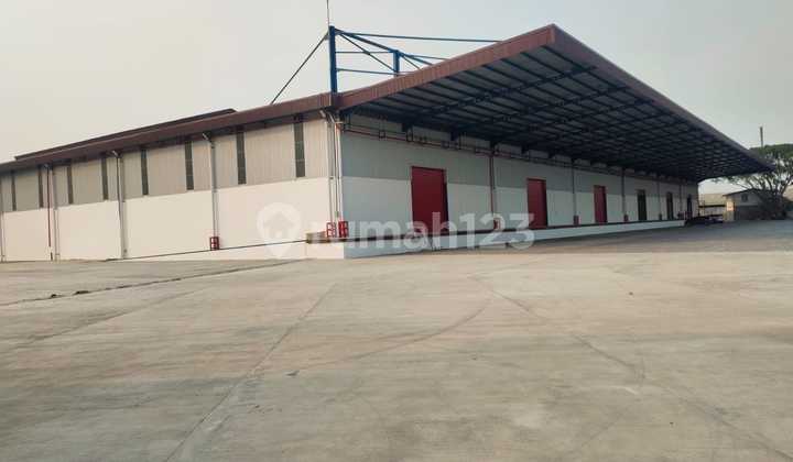 Gudang Baru Dan Bagus Ada Bbrp Tipe Loading Dock Di Cikarang