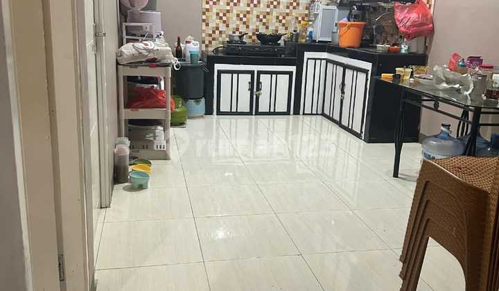 Nice House in Thb Near Harapan Indah Bekasi 2