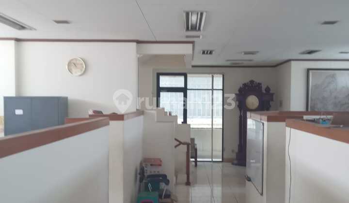 Gedung Utk Perkantoran Dan Rumah Di Cideng Jakpus 2