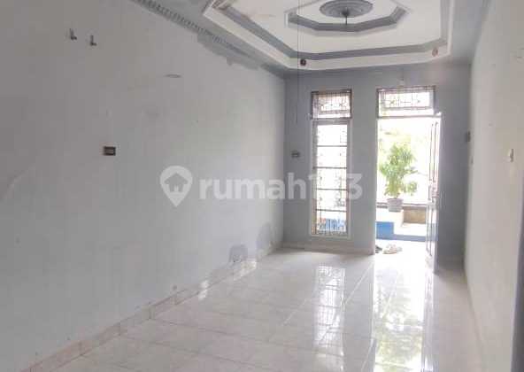 Rumah Rapi 2 Kamar Di Taman Harapan Baru 2