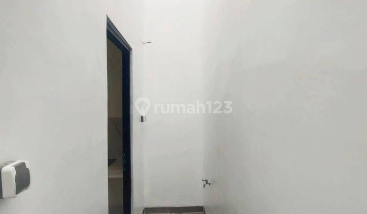 Rumah 2 Lantai Baru SHM di Harapan Indah, Bekasi 2