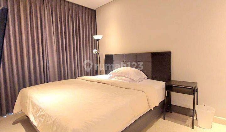 Apartemen Ciputra World 2 Jakarta Selatan Study Room Pet Friendly 2