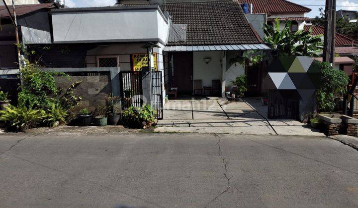 Rumah Bagus Dan Luas Di Daerah Taman Galaxy  1