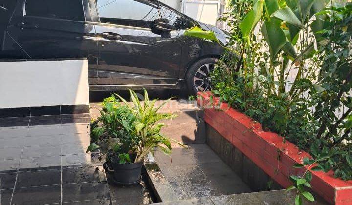Rumah Bagus Dan Bersih Di Daerah Pekayon (qn) 2