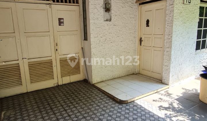 Dijual Rumah Murah Daerah Strategis Depan Taman Perumahan Cipulir Permai Kebayoran Lama 2