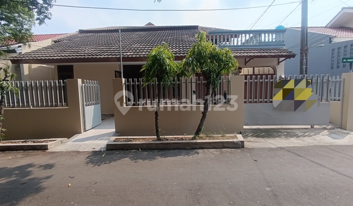 Disewakan Rumah Bagus Dan Rapi Di Daerah Galaxy 