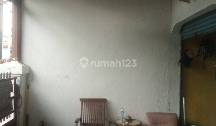 Dijual Rumah 2 Lantai Dan Luas, Harga Murah 2