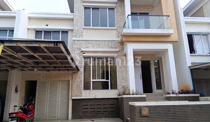 Disewakan Rumah Bagus Dan Luas Di Daerah Cluster Lotus Galaxy