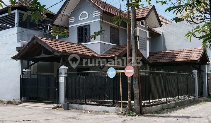 Sewa Rumah 2 Lantai di Denpasar Selatan 2