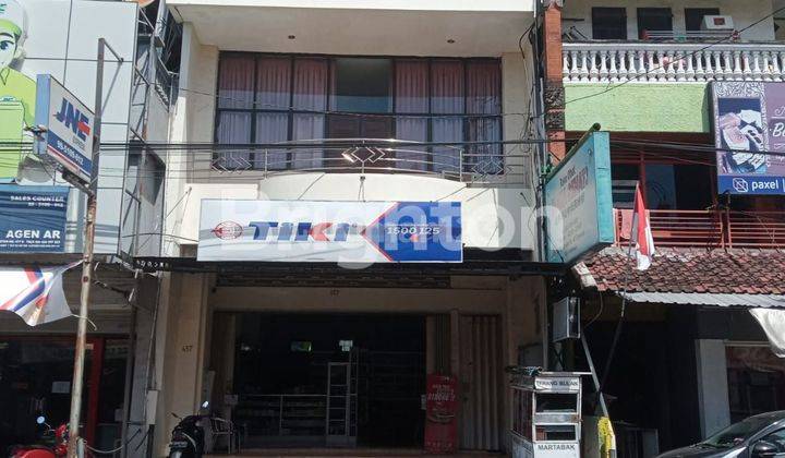 3 storey shophouse in Sesetan Bali 1