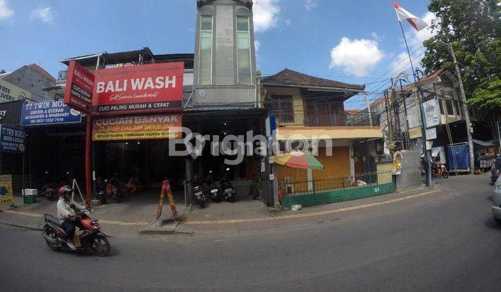 STRATEGIC 3-STOREY SHOPHOUSE READY TO OCCUPATE ON MOUNT RINJANI DENPASAR 1