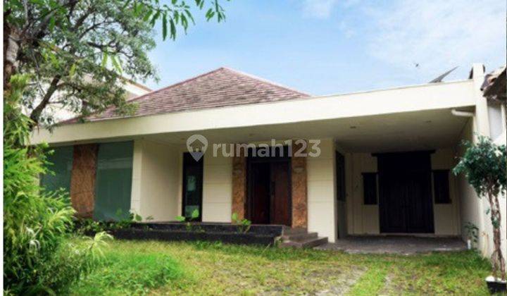 Dijual Rumah Mewah Area Menteng 6 BR Halaman Luas Dekat Dengan Pusat Kota Jakpus 2