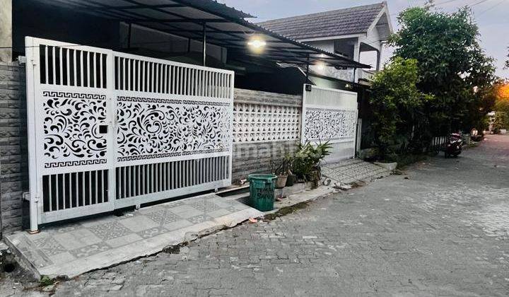 Rumah Griya Binangun Indah Buduran Sidoarjo Hadap Selatan Semi Furnish 1