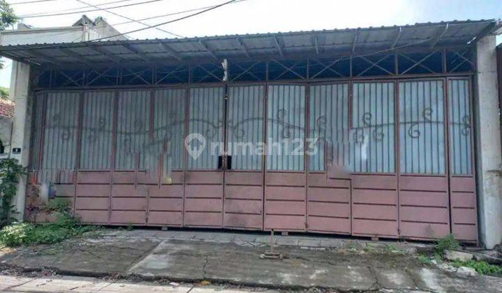  Rumah Usaha + Gudang di Jalan Raya Semolowaru - Surabaya 1