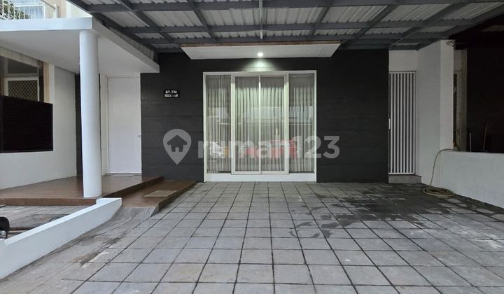 Ready to Occupy Royal Residence House - Wiyung 2