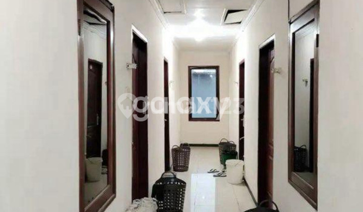 Rumah Kost Siwalankero Surabaya 4 Lantai Hook Timur Utara Rumah Kost Siwalankero Surabaya 4 Lantai Hook Timur Utara