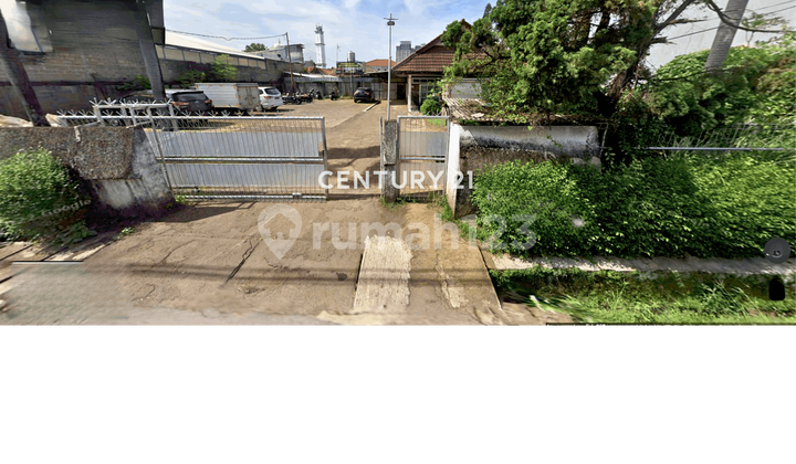 For Sale: Land with Factory Construction Bonus in a Strategic Location