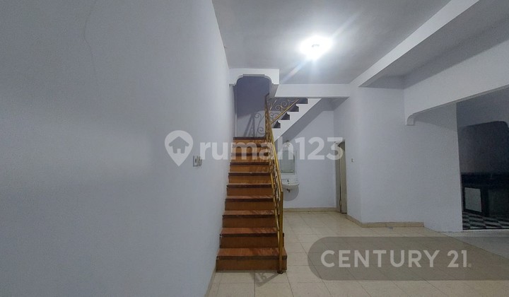 For Sale: House in Kalibaru Depok Asri Sejuk Housing Estate 2