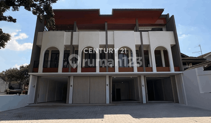 Ruko Eksklusif di Lokasi Premium Jakarta Selatan Siap Huni