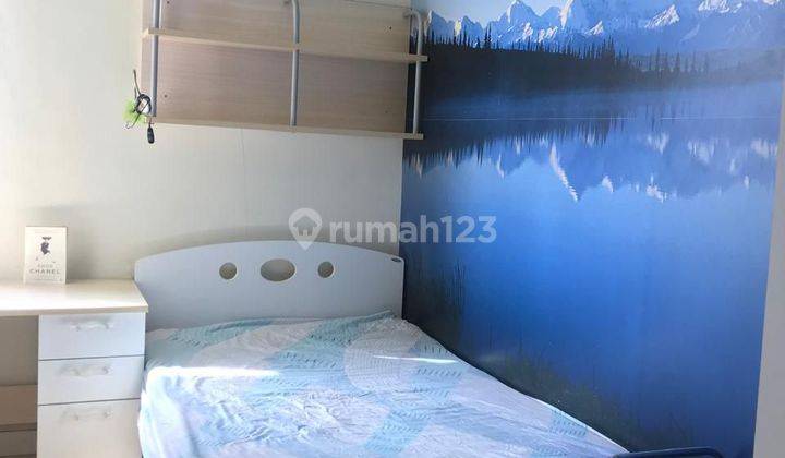 kamar tidur apartment ambassador 2 dengan view