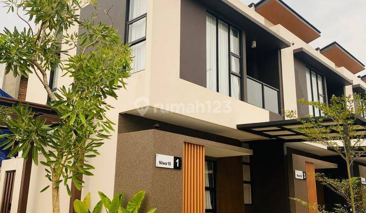 Rumah Mewah Cluster Savasa Deltamas Cikarang. Siap Huni. Dekat Aeon Mall Dan Toll 2