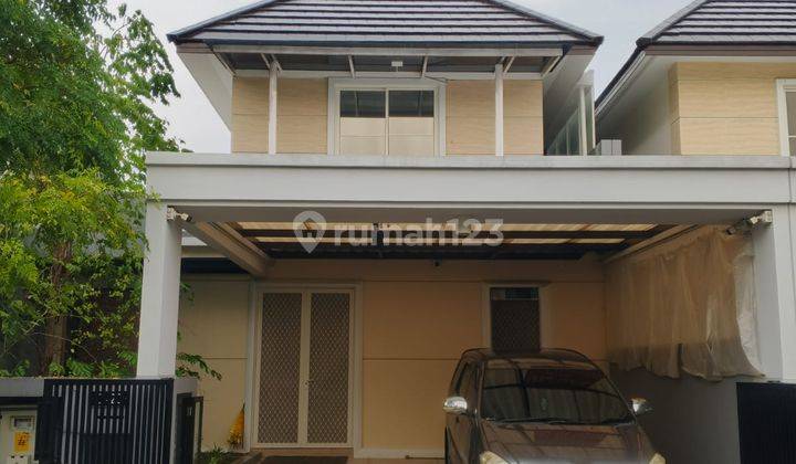 Dijual Rumah 2 Lantai Mewah di Graha Natura, Surabaya 1