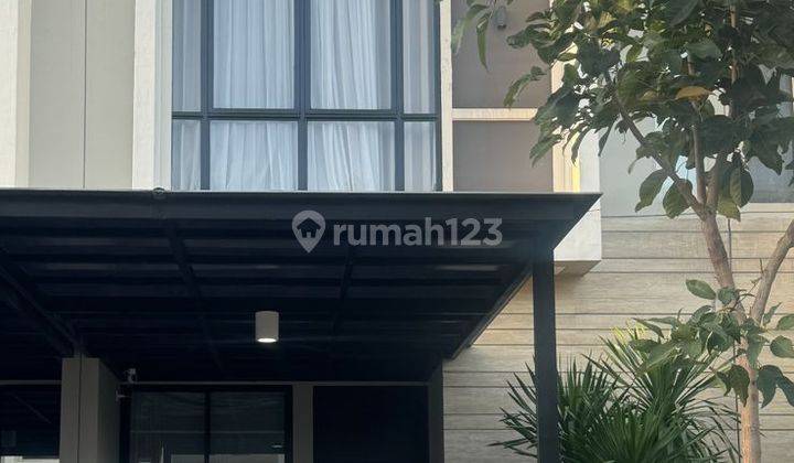 Dijual Rumah 2 Lantai Full Furnished Di Nort West Park Citraland, Surabaya 1