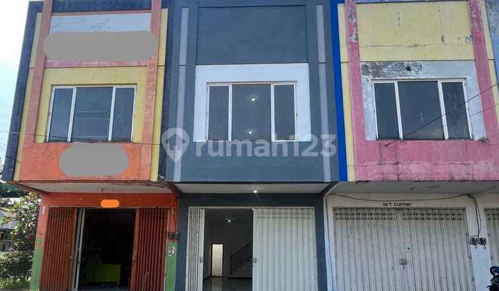 For Sale: 2-Story Shop House in Green Mansion, Pondok Chandra, Sidoarjo 1