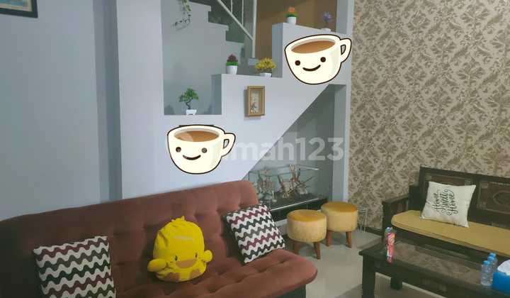 DIJUAL MURAH RUMAH 2 LANTAI DI TAMAN PONDOK INDAH WIYUNG, SURABAYA 2