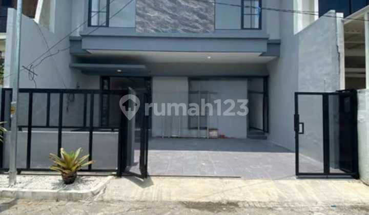 Dijual Rumah 2 Lantai New Minimalis di Klampis Semolo Barat, Surabaya 1