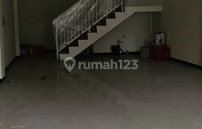 For Rent: Raya Dharmahusada Indah Shop House, Surabaya 2