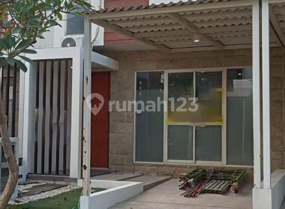 For Sale 2-Story House in Citra Garden Greenhill, Sidoarjo