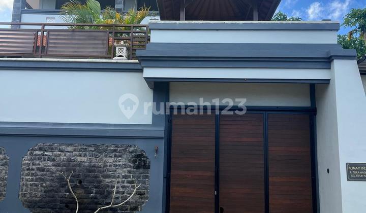 For Quick Sale: Ready-to-Live House in Ungasan Area, Bali