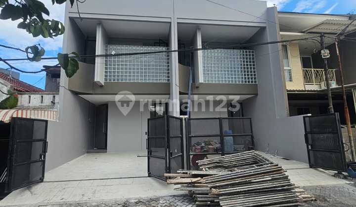 Dijual Rumah Bagus Baru 2 Lantai Harga Cengli di Sutorejo Tengah, Surabaya Dijual Rumah Bagus Baru 2 Lantai Harga Cengli di Sutorejo Tengah, Surabaya