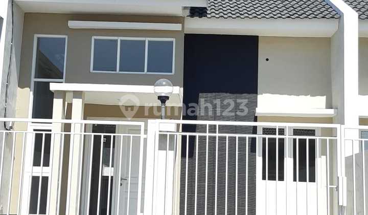 Disewakan Rumah di Alana Tambakrejo, Sidoarjo 1