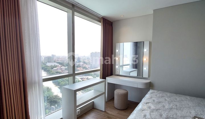 Dijual / Disewa Unit 2 Br Full Furnished Apartemen Praxis, Surabaya