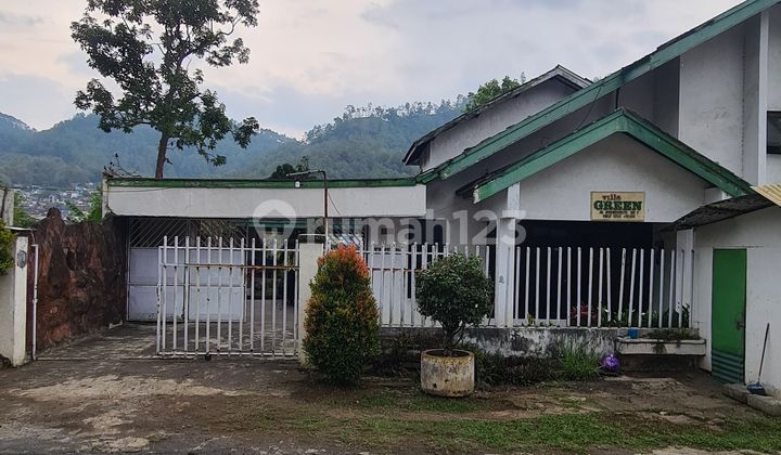 Dijual Villa 2 Lantai Siap Huni 0 Jalan Raya Songgoriti, Batu, Malang
